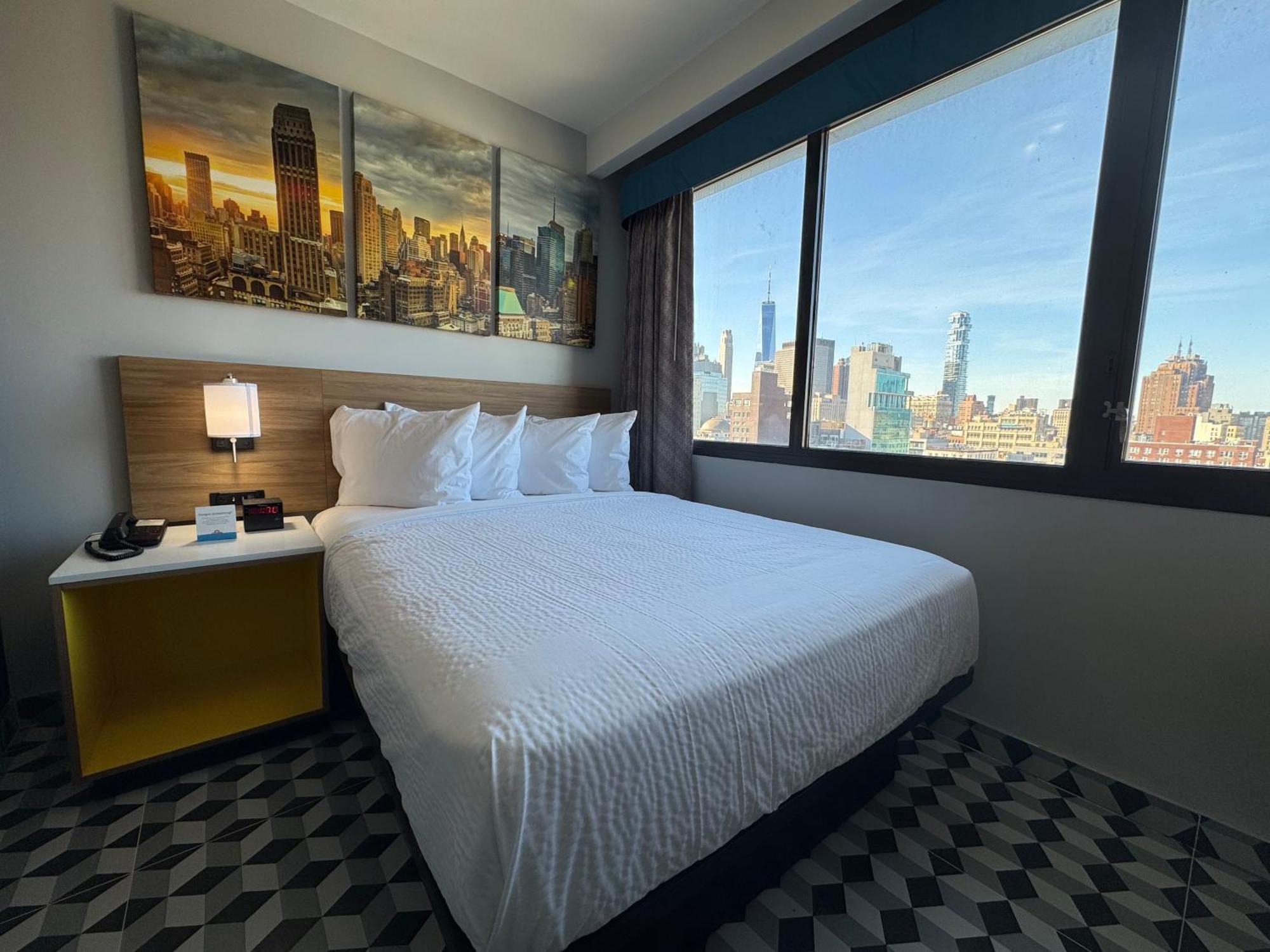Days Inn By Wyndham New York Chinatown Екстериор снимка